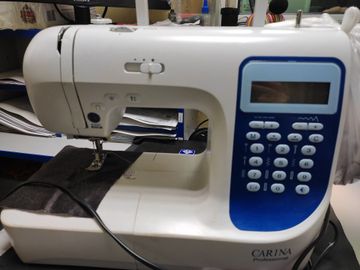 Б/в Швейна машина Carina professional 01-200842921