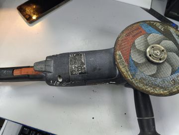 Б/у Угловая шлифмашина Dnipro-M gl-190s 01-200849242