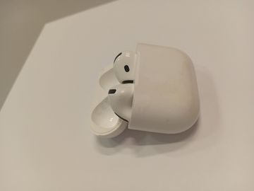 Б/в Навушники Apple airpods 4 01-200861971