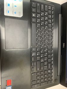 Б/в Ноутбук Dell 15/core i3 7020u ddr3/4gb ddr3/hdd 1000 gb/radeon 530 2gb 01-200856033