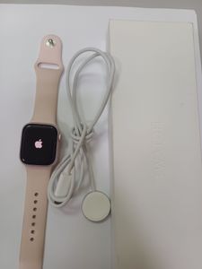 Б/в Смарт-годинник Apple watch series 9 gps 41mm aluminum case 01-200882347