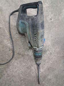 Б/в Відбійний молот Makita hm1203c 01-200883032