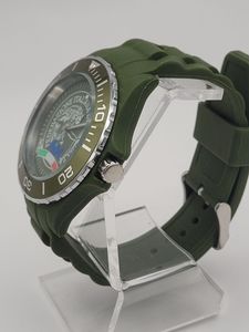 Б/у Часы Federazione italiana della caccia 01-200892238