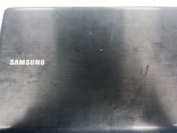 Б/в Ноутбук Samsung 15/e2 1800 ddr3/4gb ddr3/hdd 500 gb/radeon hd7470m 01-200894097