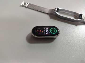 Б/в Фітнес-браслет Xiaomi mi smart band 8 01-200901997