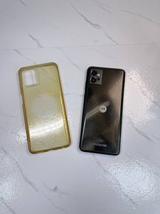 Б/у Мобільний телефон Motorola moto g32 6/128gb xt2235-2 01-200903631