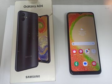 Б/в Мобільний телефон Samsung galaxy a04 4/64gb 01-200905212