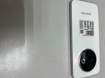 Б/в Мобільний телефон Tecno spark 30c kl5n 4/128gb 01-200907990