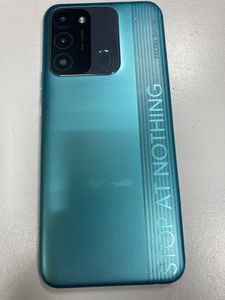 Б/в Мобільний телефон Tecno spark 8c kg5n 4/64gb 01-200912439