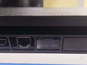 Б/у Игровая приставка Sony playstation 4 slim 500gb 01-200913733