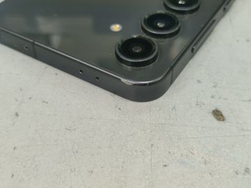 Б/в Мобільний телефон Samsung galaxy s24 fe 8/128gb 01-200920813