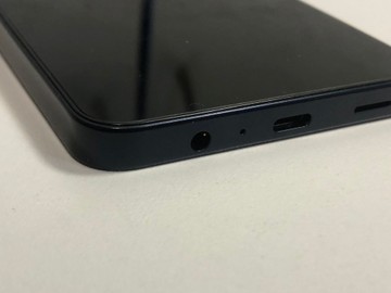 Б/в Мобільний телефон Samsung galaxy a06 4/128gb 01-200925510