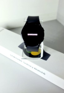 Б/в Смарт-годинник Samsung galaxy watch5 40mm 01-200932603