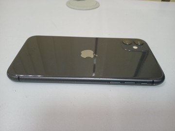 Б/в Мобільний телефон Apple iphone 11 64gb 01-200947005