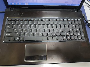 Б/в Ноутбук Lenovo 15/pentium b960 ddr3/6gb ddr3/hdd 500 gb/ssd *відсутній/*інтегрована 01-200950220