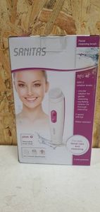 16-000208791: Sanitas sfc40