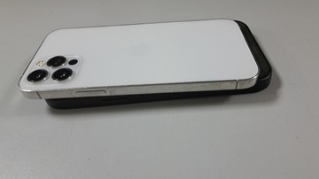 Б/в Мобільний телефон Apple iphone 12 pro 256gb 01-201013961