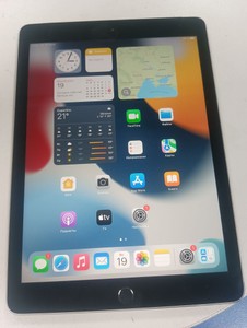 Б/в Планшет Apple ipad air 2 wifi 16gb 3g 01-201031254