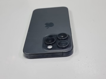 Б/у Мобільний телефон Apple iphone 15 pro 256gb esim 01-200999741