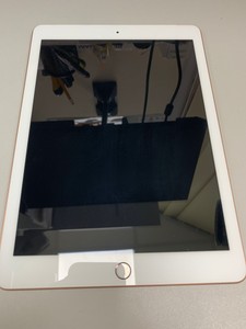 Б/в Планшет Apple ipad 6 gen 2018 32gb wi-fi + lte 01-201072940