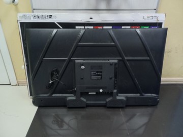 Б/в Телевізор Smart Tv q90 46s 01-201083309
