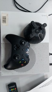 Б/в Ігрова приставка Microsoft xbox one s 500gb 01-201090493