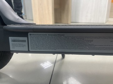 Б/у Електросамокат Xiaomi mi electric scooter essential 01-201122449