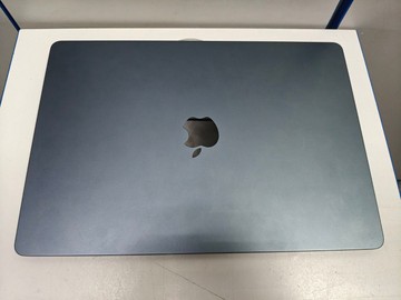 Б/в Ноутбук Apple macbook air 15" 2026 apple m5 10 core gpu 24gb 1tb 01-201123237