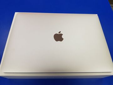 01-200492875: Apple MacBook Air 13`` Late 2020