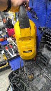 01-200515318: Dewalt d25911k