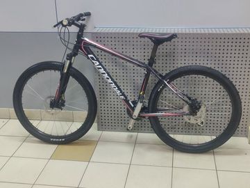 01-200635768: Cannondale trail 26"