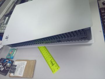 01-200770332: Sony playstation 5 825gb