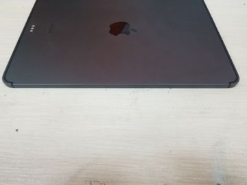 01-200611961: Apple ipad air 2022 wi-fi + 5g 256gb