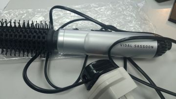 01-200773956: Vidal Sassoon vs436