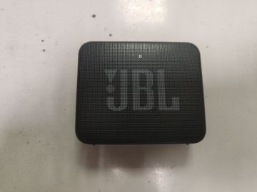 01-200774178: Jbl go essential