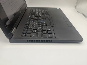 01-200636662: Dell 15/core i5-6440hq/ram 8gb/ssd 256gb/amd radeon r9 m360