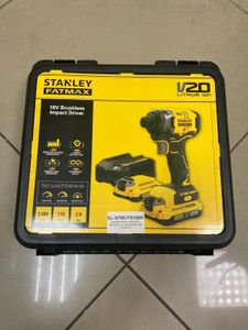 Б/в Гайковерт Stanley fatmax li-ion 18в sfmcf810 / 1акб 4ah / зп 01-200808275