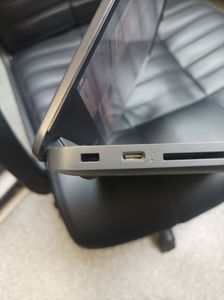 Б/в Ноутбук Hp 14/celeron n4020 ddr4/4gb ddr3/hdd *відсутній/ssd 256 gb/*інтегрована 01-200811475