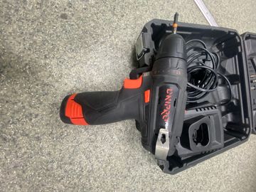 Б/в Шурупокрут Dnipro-M cd-12cx compact 1акб зп 01-200830937