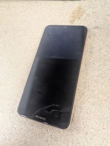 Б/в Мобільний телефон Huawei y6 2019 2/32gb 01-200835216