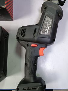 Б/в Шабельна пила Dnipro-M drs-201bc compact 1акб 4ah зп 01-200833434