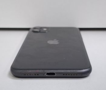 Б/у Мобильный телефон Apple iphone 11 128gb 01-200840334