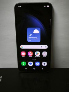 Б/в Мобільний телефон Samsung galaxy s23 fe sm-s711b 8/256gb 01-200855813