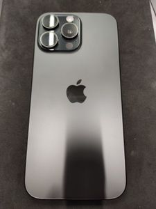 Б/в Мобільний телефон Apple iphone 16 pro max 256gb 01-200861079