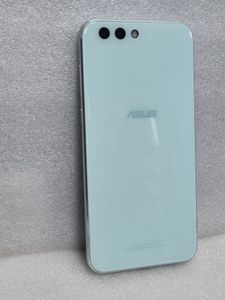 Б/в Мобільний телефон Asus zenfone 4 4/64gb 01-200861901