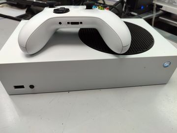 Б/в Ігрова приставка Microsoft xbox series s 512gb 01-200865453