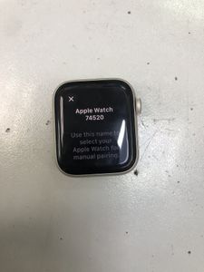 Б/в Смарт-годинник Apple watch se 2 gps 40mm aluminium case 01-200872068