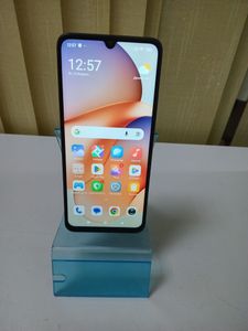 Б/в Мобільний телефон Xiaomi redmi 14c 8/256gb 01-200880624