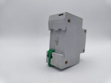 Б/у Дифференциальный автомат Schneider easy9 ez9d34616 01-200875032