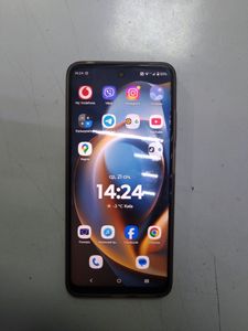 Б/в Мобільний телефон Motorola moto g05 4/128gb 01-200884382